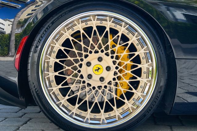 Used 2021 Ferrari SF90 Stradale image 32