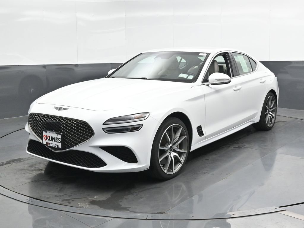 Used 2024 Genesis G70 2.5T image 6