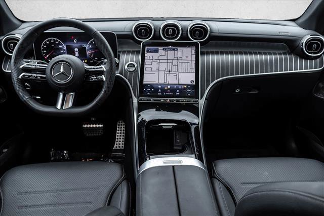 Used 2023 Mercedes-Benz GLC 300 4MATIC image 19