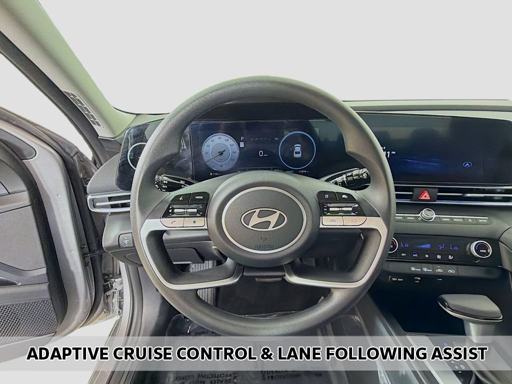 Used 2024 Hyundai Elantra SEL FWD image 4