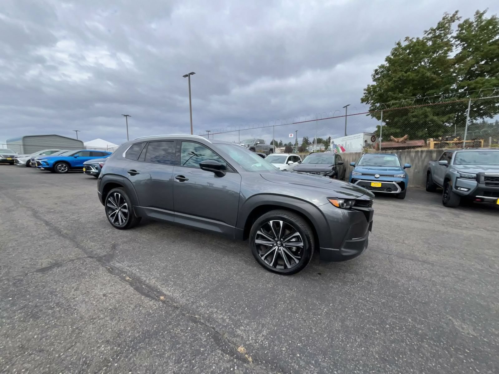Used 2026 MAZDA CX-50 AWD 2.5 S w/ Premium Package image 2