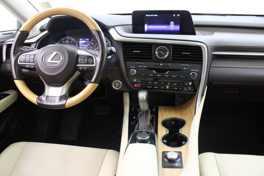 Used 2019 Lexus RX 350L FWD w/ Premium Package image 18