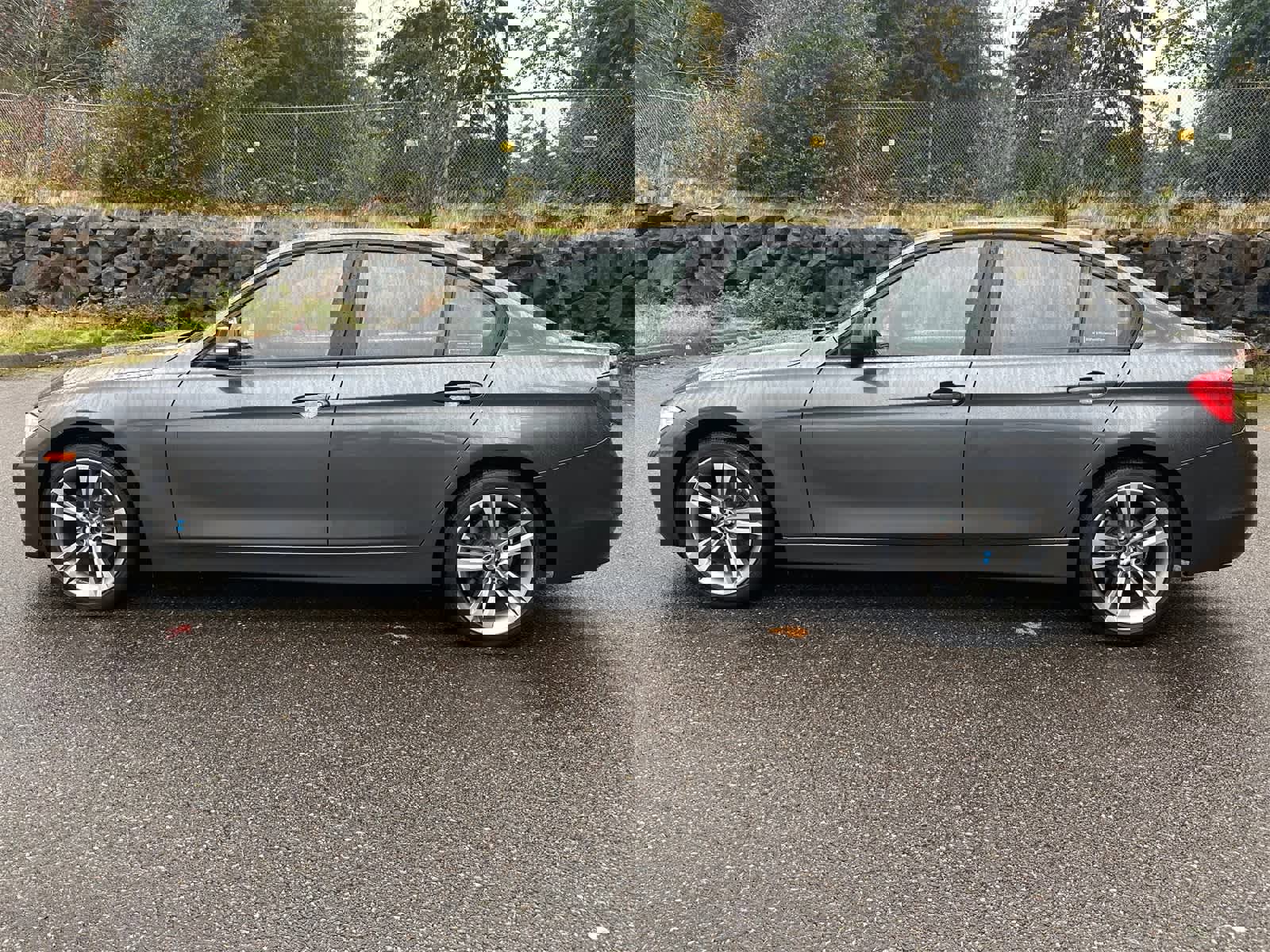 Used 2015 BMW 328i xDrive Sedan image 2