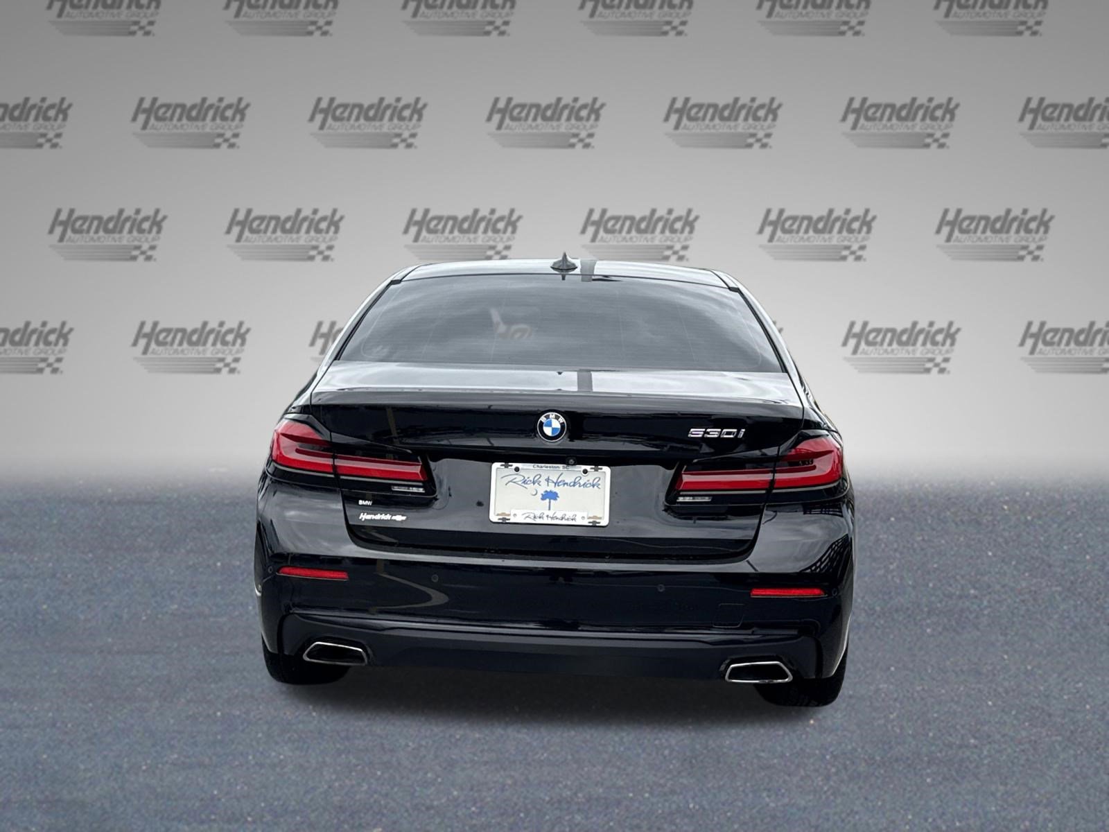Used 2021 BMW 530i w/ Premium Package RWD image 9