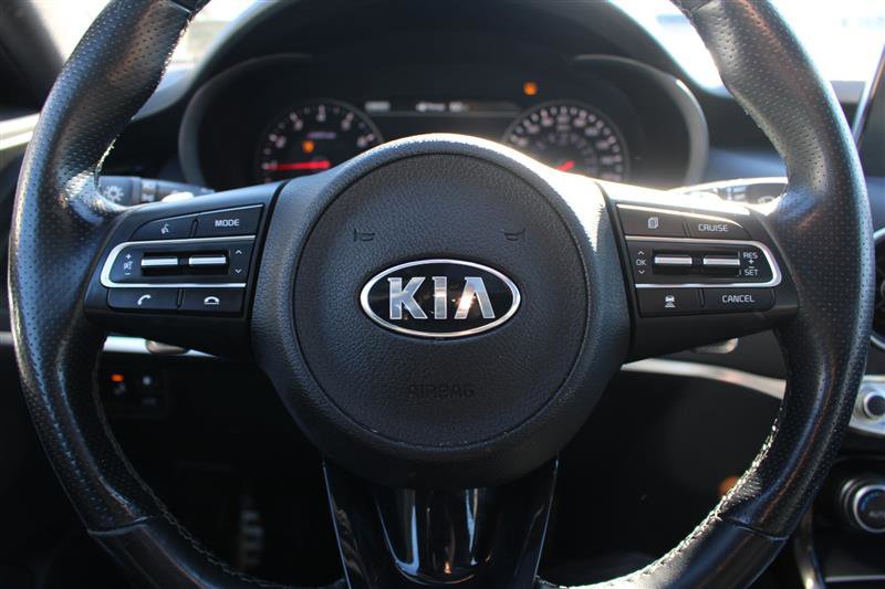 Used 2019 Kia Stinger GT2 image 17