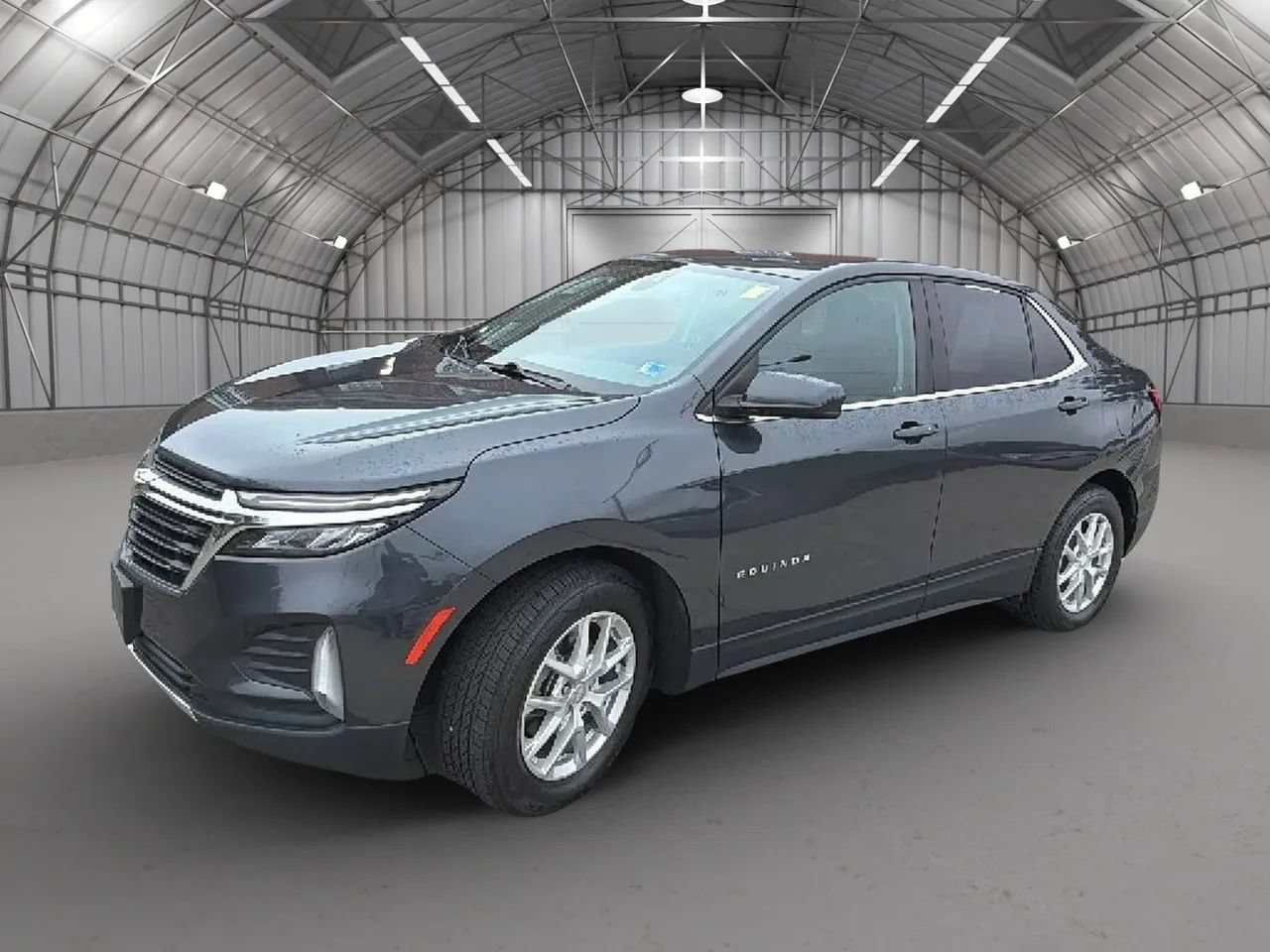 Used 2023 Chevrolet Equinox LT FWD image 1