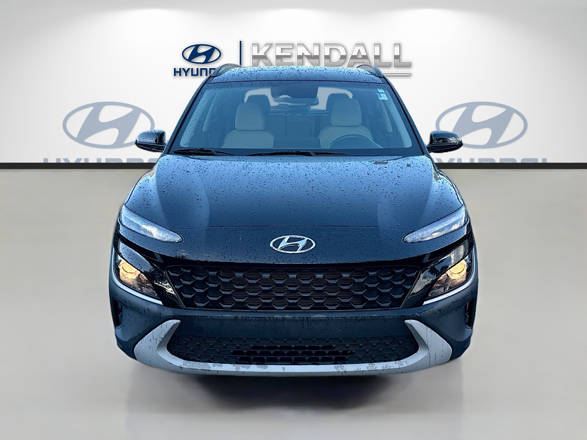 Used 2022 Hyundai Kona SEL w/ Convenience Package image 2