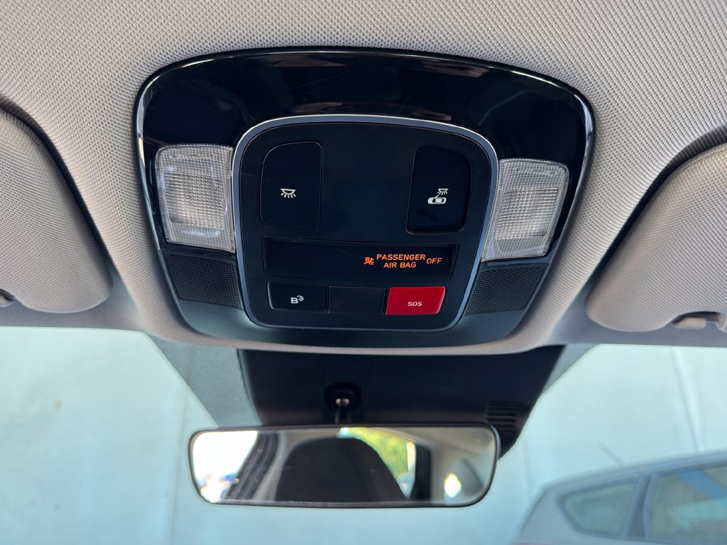 Used 2025 Hyundai Sonata SEL FWD image 27