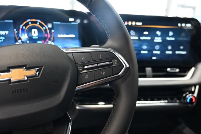 New 2026 Chevrolet Equinox LT w/ Convenience Package II FWD image 23