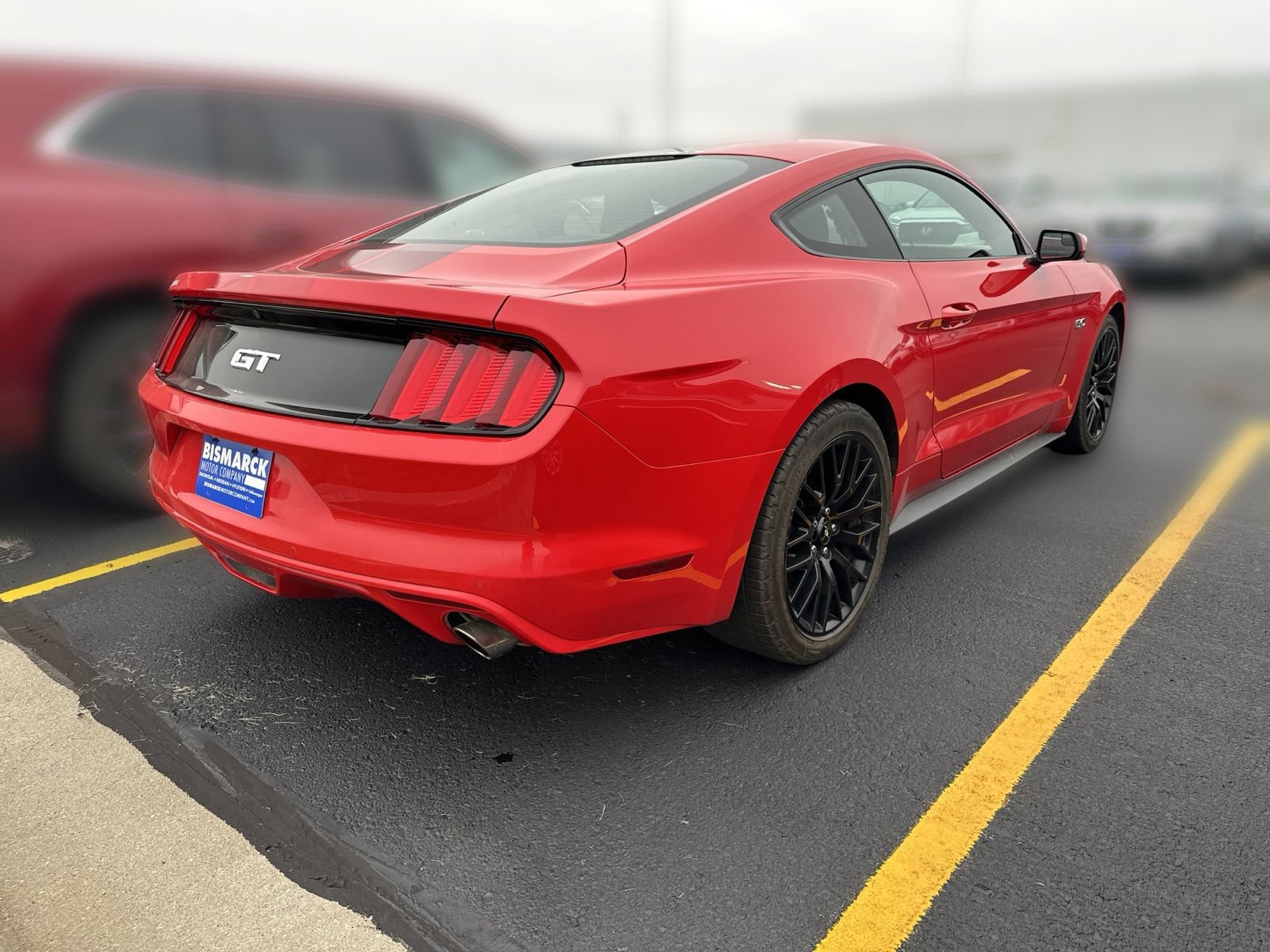 Used 2017 Ford Mustang GT w/ GT Performance Package RWD image 3