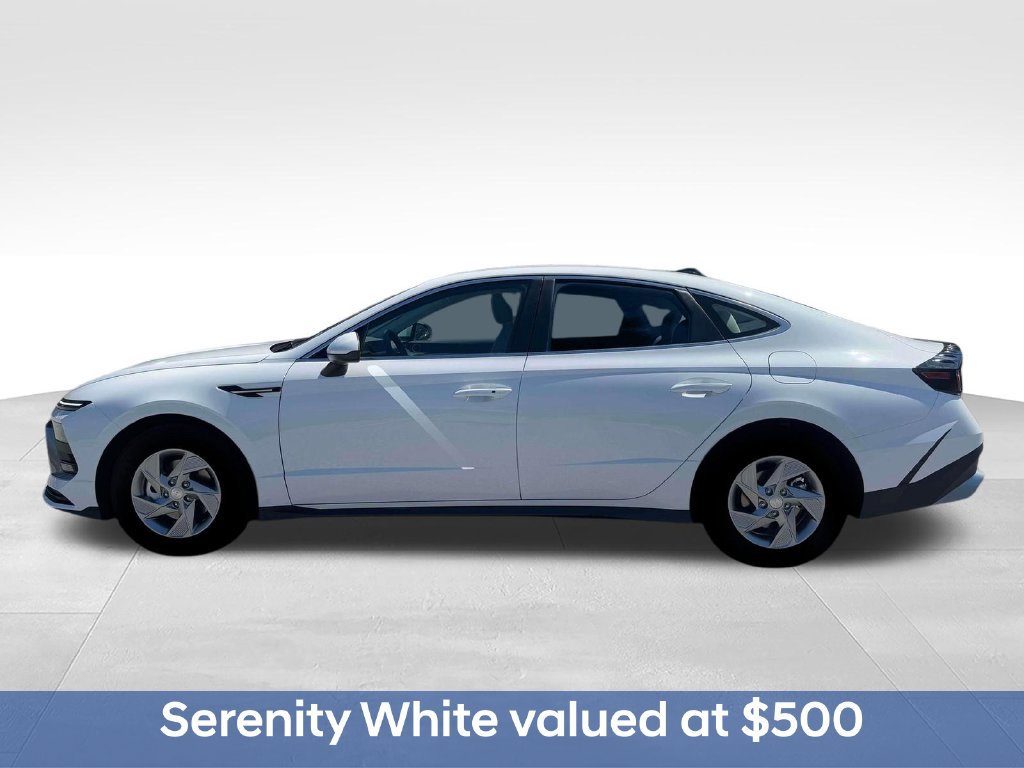 New 2026 Hyundai Sonata SE FWD image 3