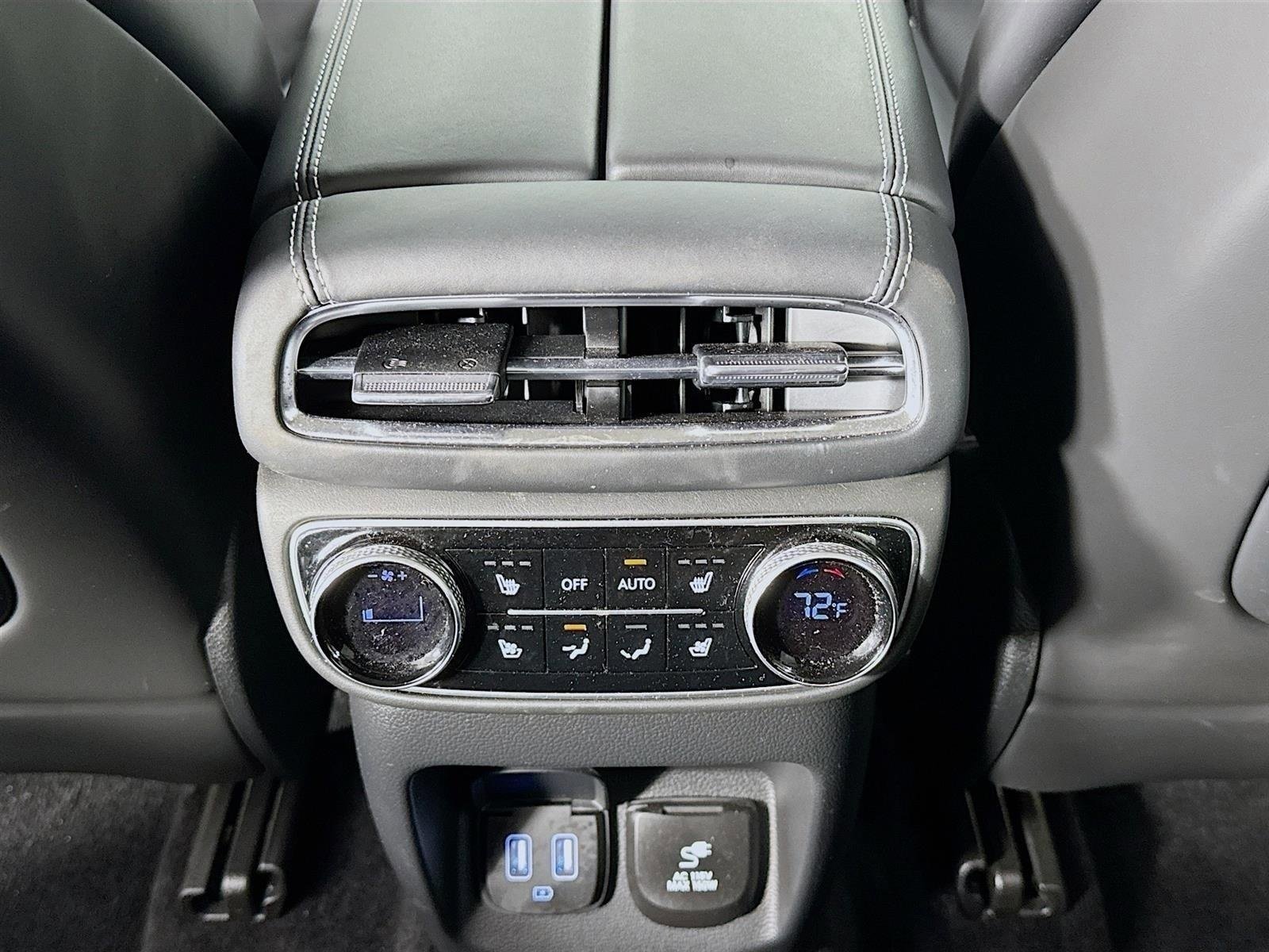 Certified 2024 Genesis GV80 3.5T w/ Prestige Package image 27