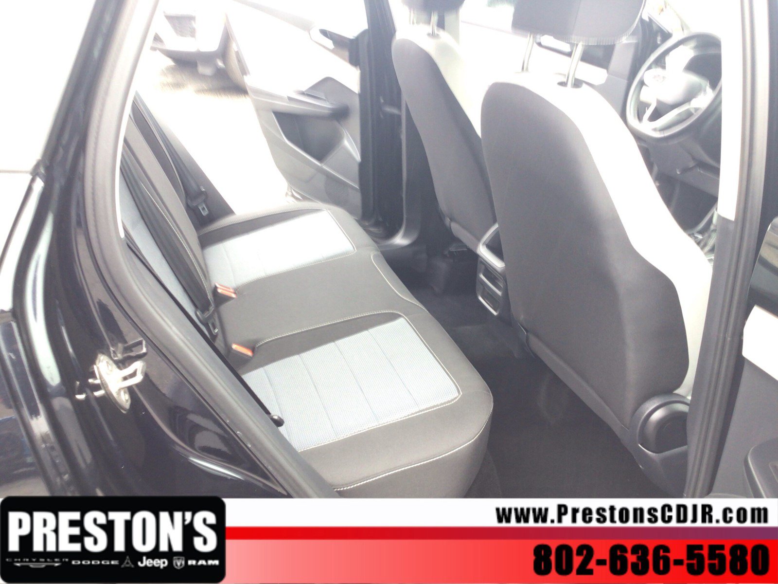 Used 2025 Volkswagen Taos S AWD/4WD image 12