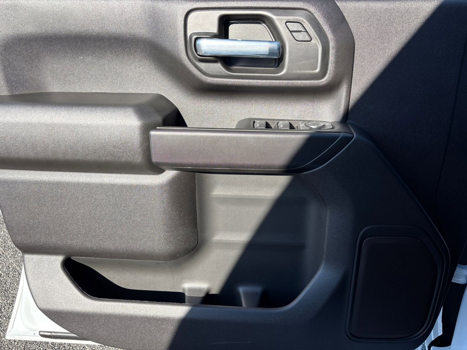 New 2026 GMC Sierra 2500 Pro w/ Convenience Package image 16