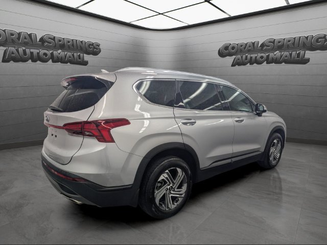 Used 2023 Hyundai Santa Fe SEL FWD image 7