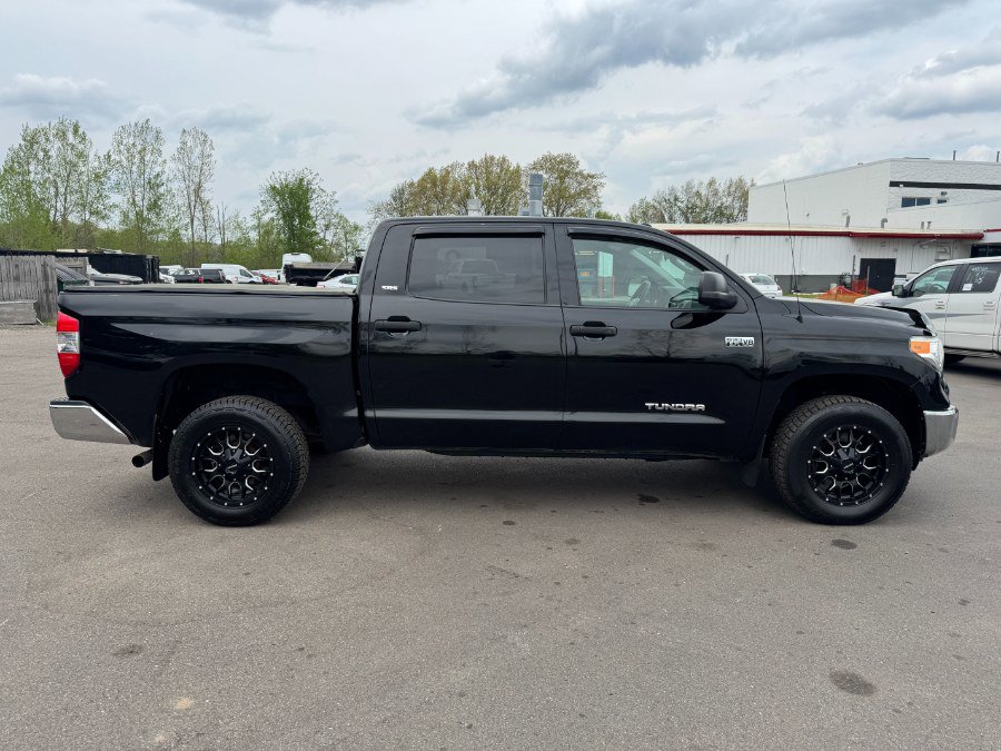 Used 2015 Toyota Tundra SR5 AWD/4WD image 6