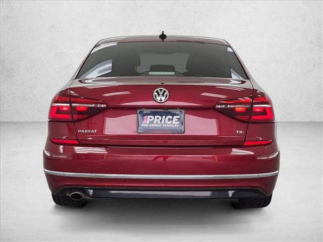 Used 2018 Volkswagen Passat 2.0T S FWD image 7