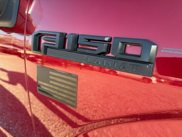 Used 2015 Ford F150 Lariat w/ Equipment Group 502A Luxury image 12