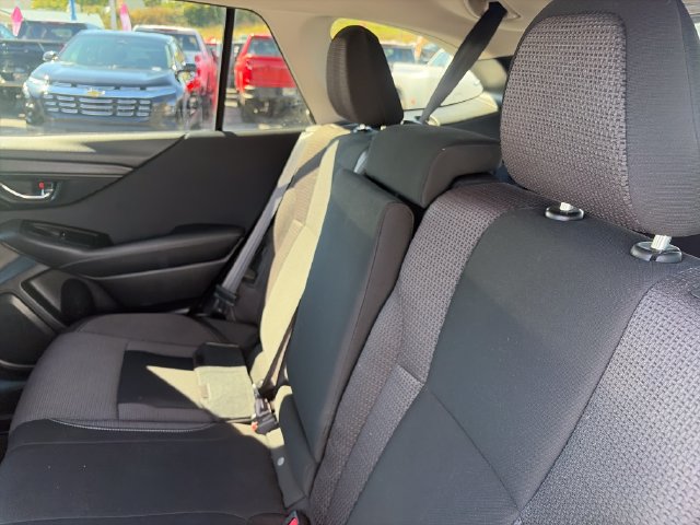 Used 2023 Subaru Outback Premium AWD/4WD image 28