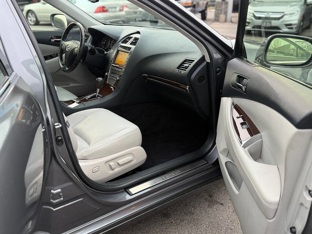 Used 2012 Lexus ES 350 image 97
