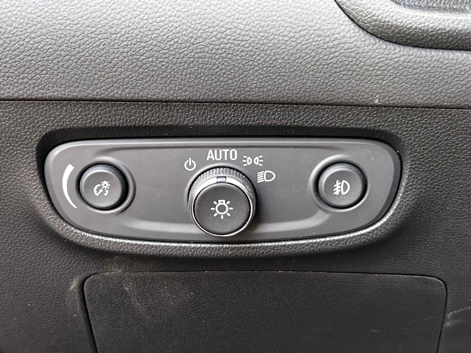 Used 2023 Buick Encore GX Essence w/ Advanced Technology Package AWD/4WD image 15