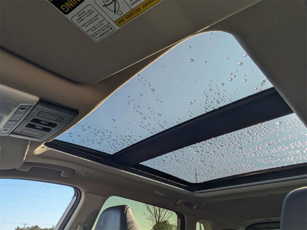 Used 2023 Nissan Rogue SL image 19