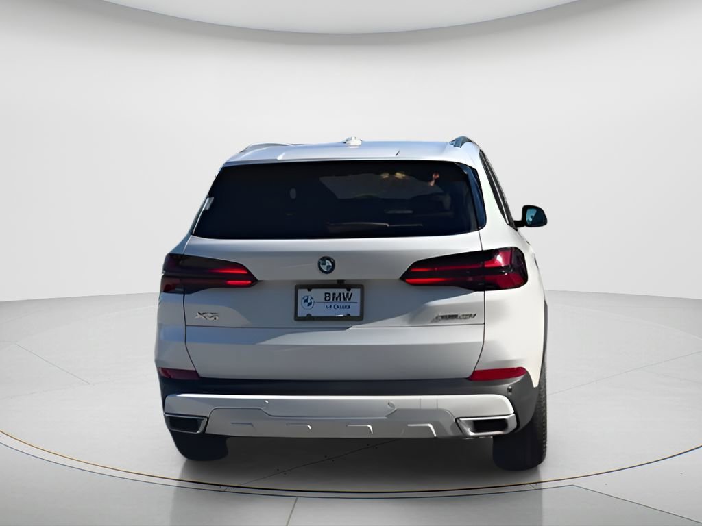New 2026 BMW X5 xDrive40i w/ Parking Assistance Package image 7