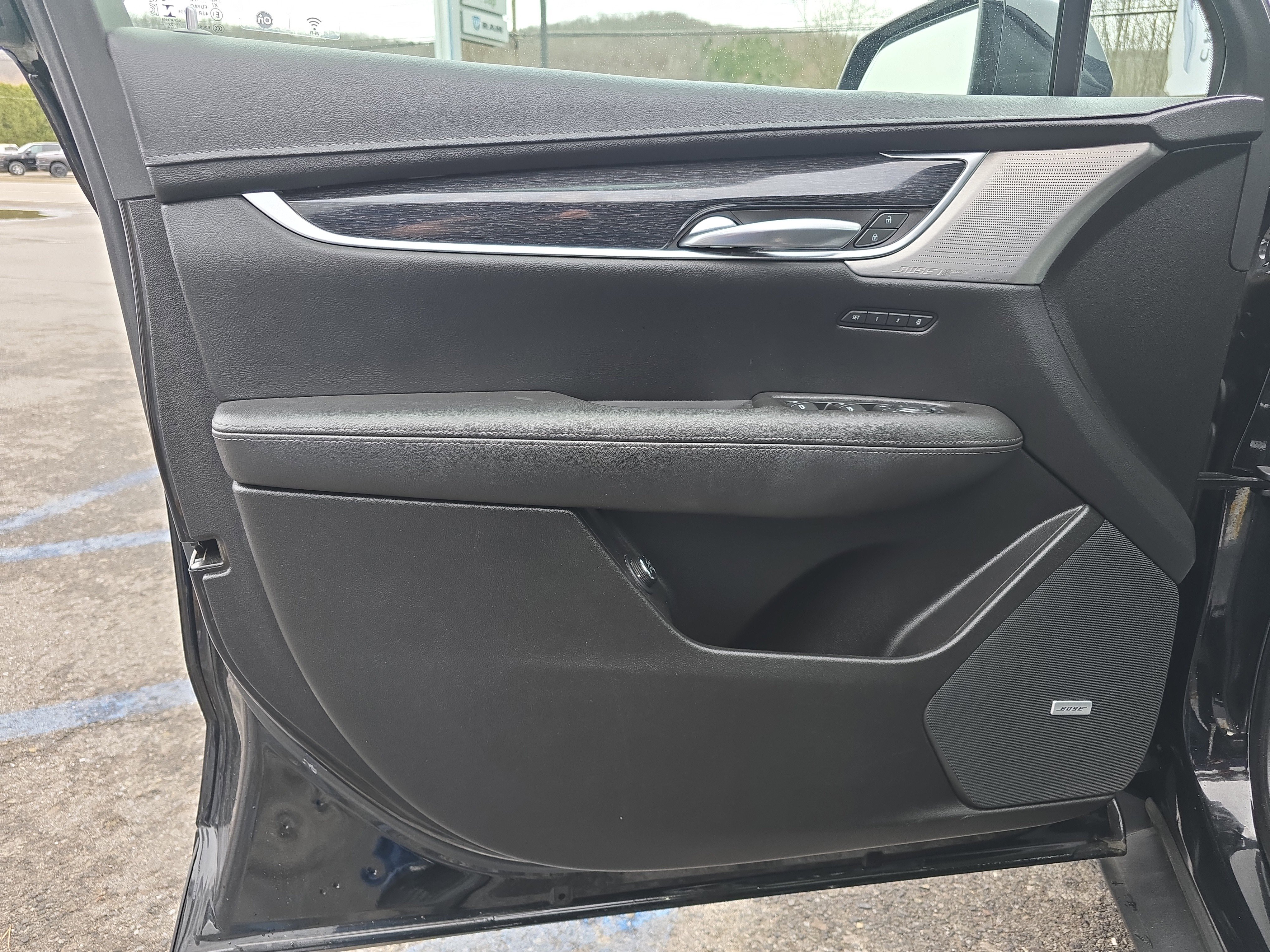 Used 2022 Cadillac XT5 Premium Luxury image 16