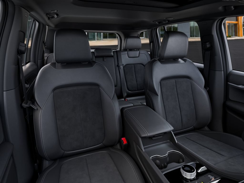 New 2026 Jeep Grand Cherokee Altitude AWD/4WD image 16