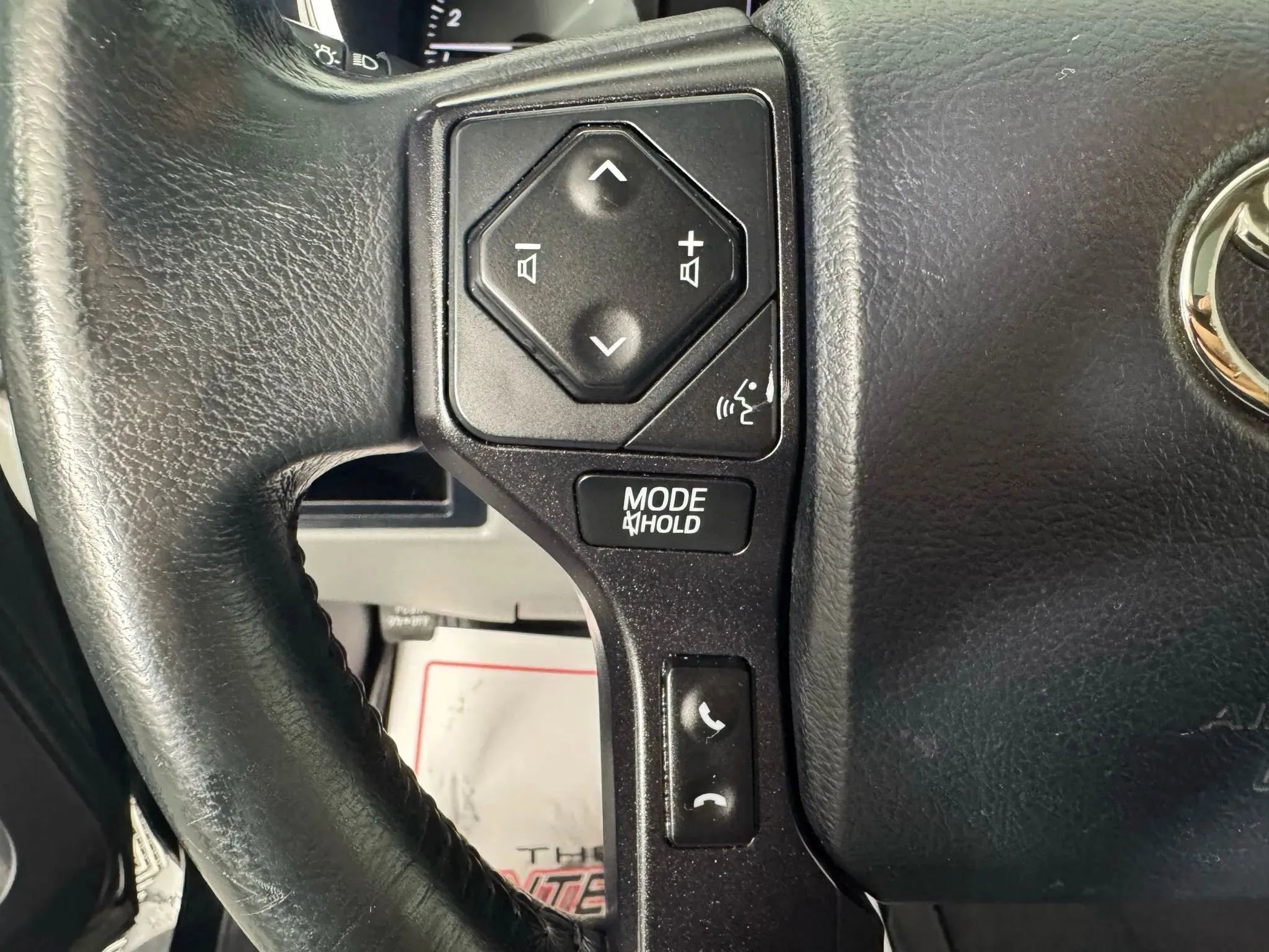 Used 2019 Toyota Sequoia Limited image 15