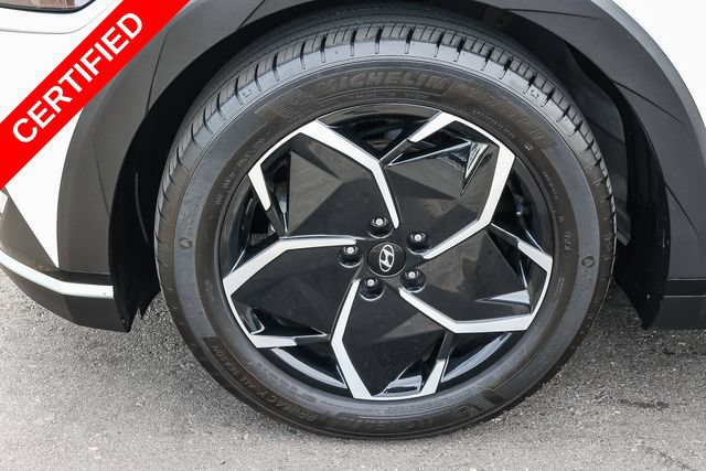 Certified 2024 Hyundai Ioniq 5 SEL RWD image 9