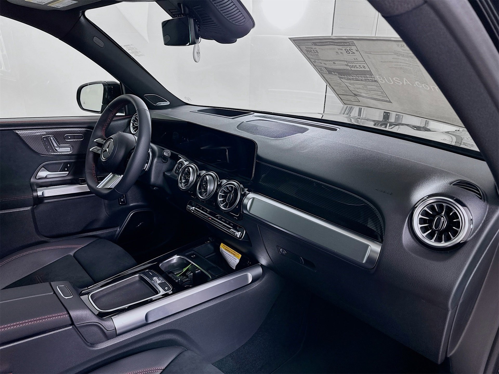 New 2026 Mercedes-Benz GLB 250 image 31