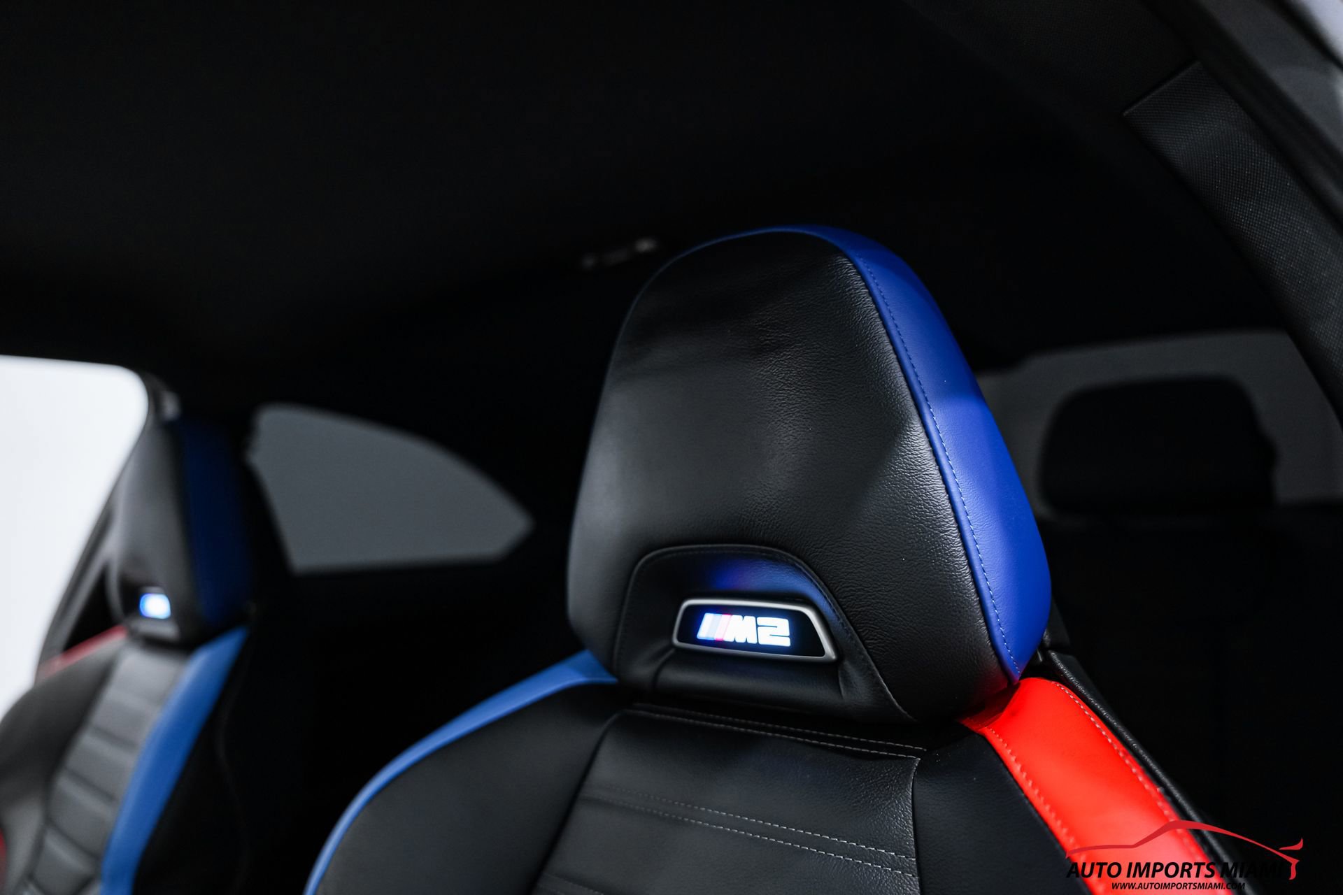 Used 2025 BMW M2 w/ Lighting Package RWD image 44