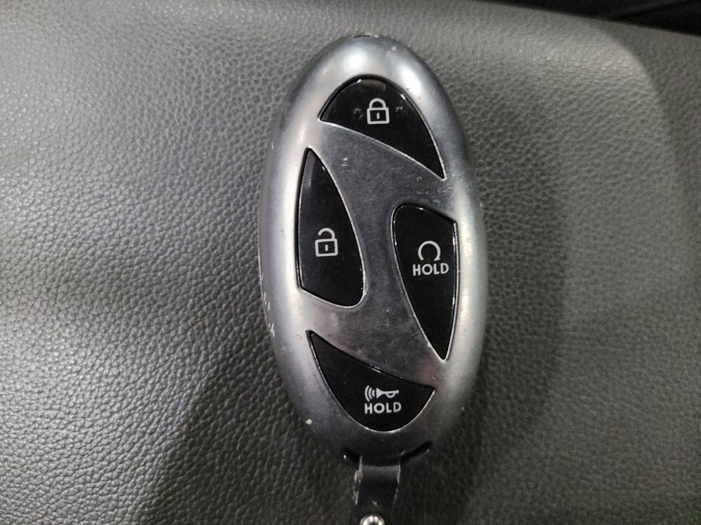 Used 2024 Hyundai Elantra SEL FWD image 32