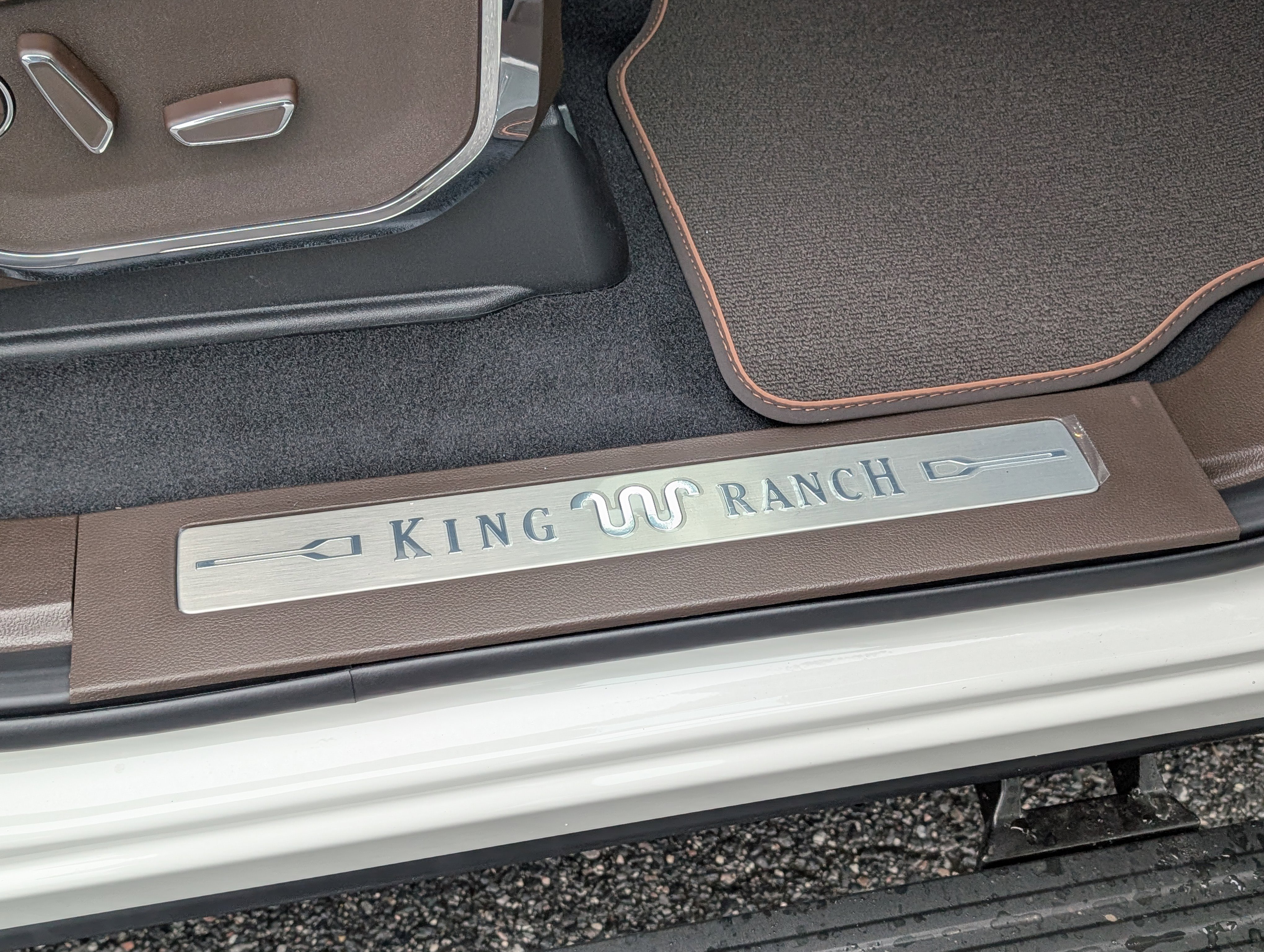 New 2026 Ford F150 King Ranch w/ Equipment Group 601A High image 6