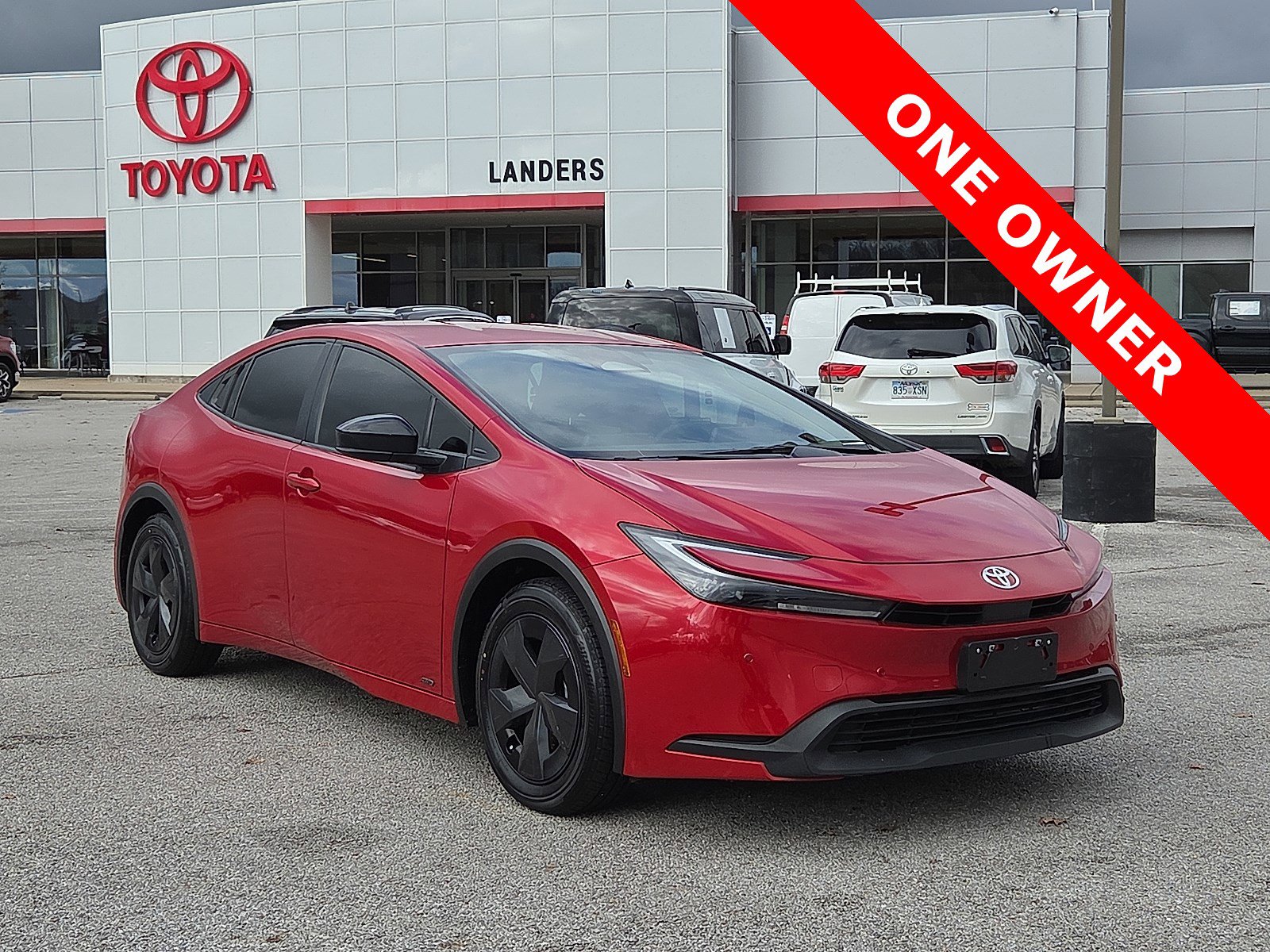 Used 2023 Toyota Prius LE