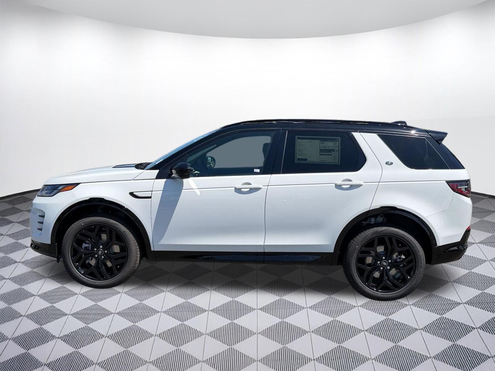 New 2026 Land Rover Discovery Sport Landmark AWD/4WD image 2