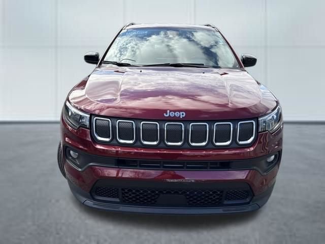 Used 2022 Jeep Compass Latitude AWD/4WD image 6
