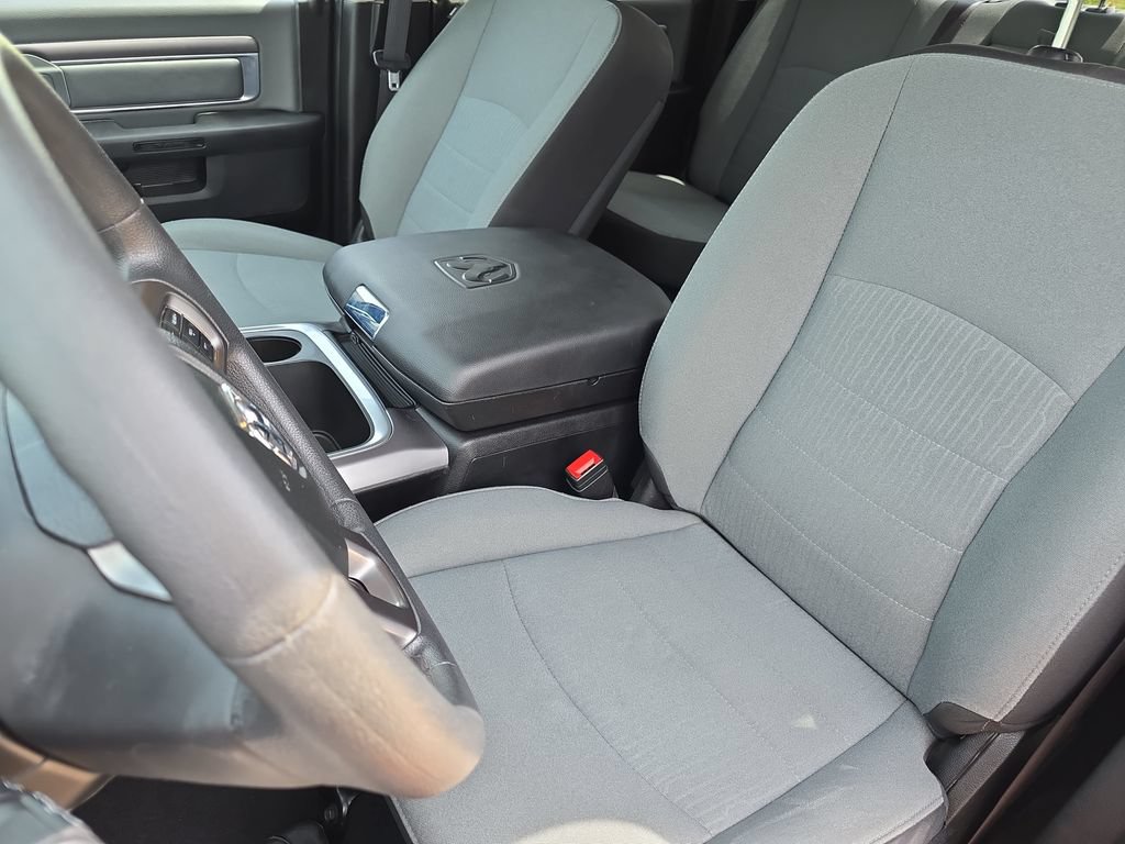 Used 2023 RAM 1500 Classic SLT w/ Trailer & Traction Group AWD/4WD image 15