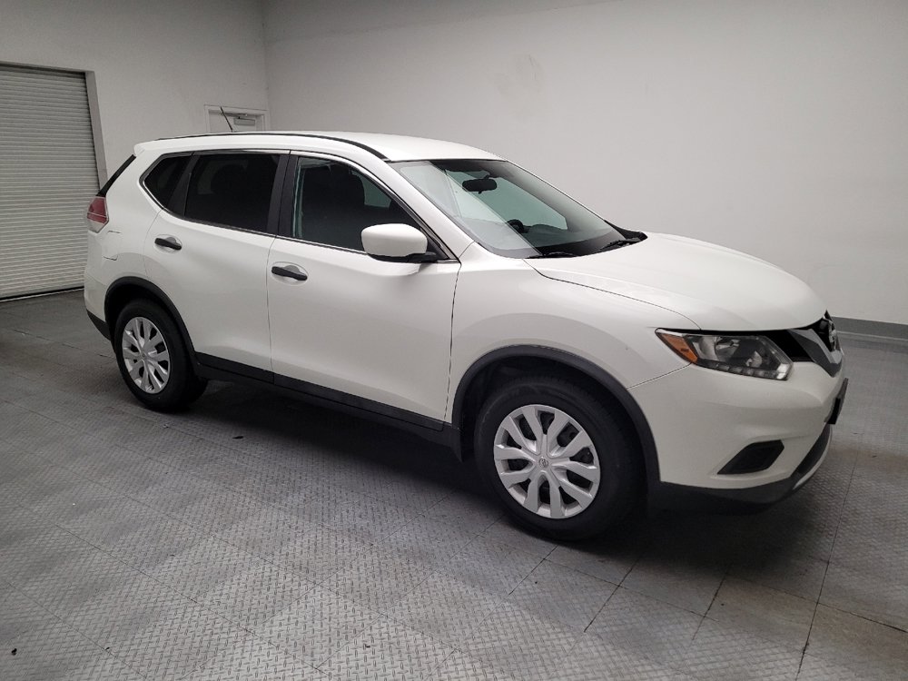Used 2016 Nissan Rogue S w/ S Family Package FWD image 11