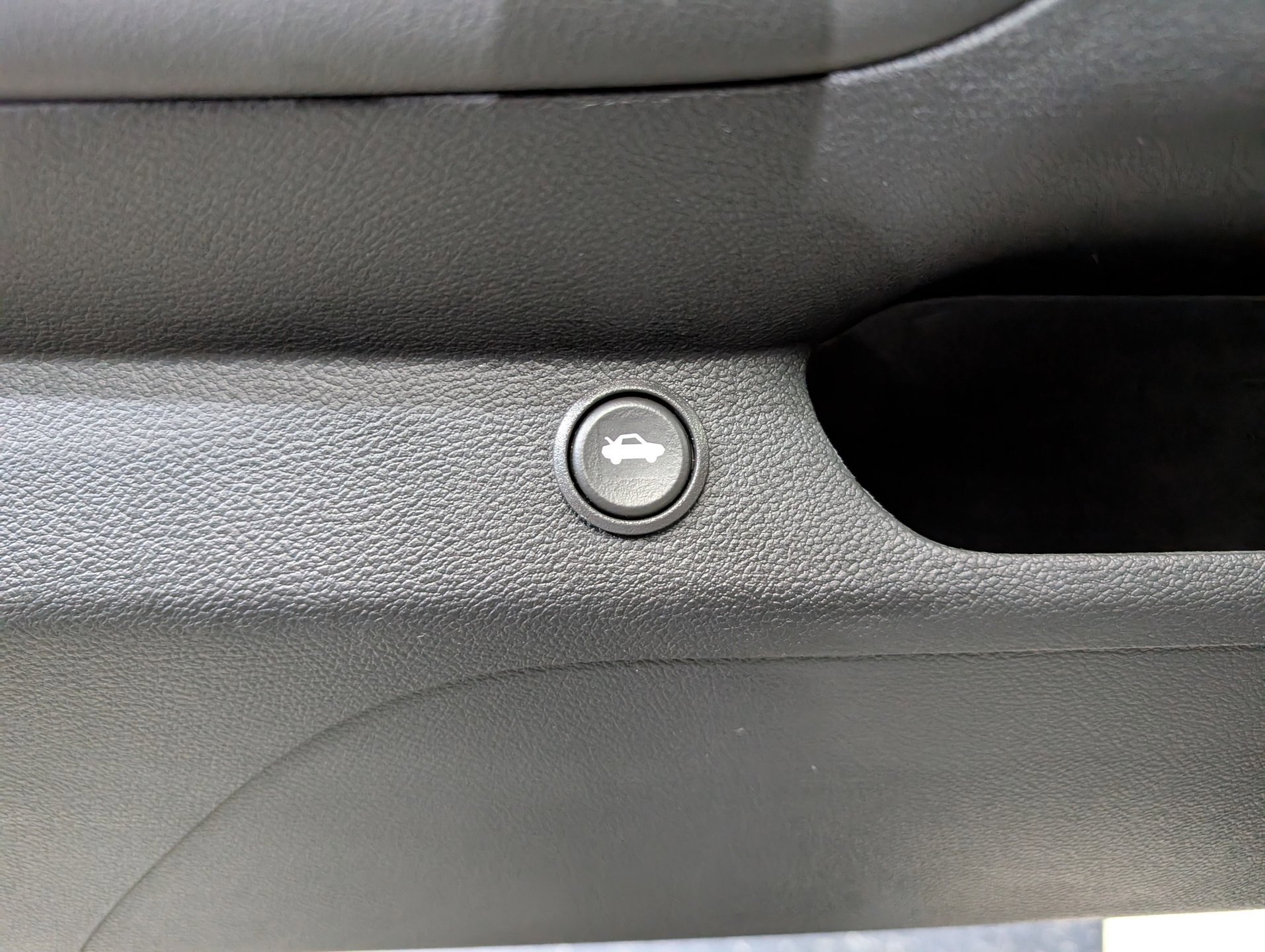 Used 2015 Chevrolet Camaro Z/28 RWD image 53