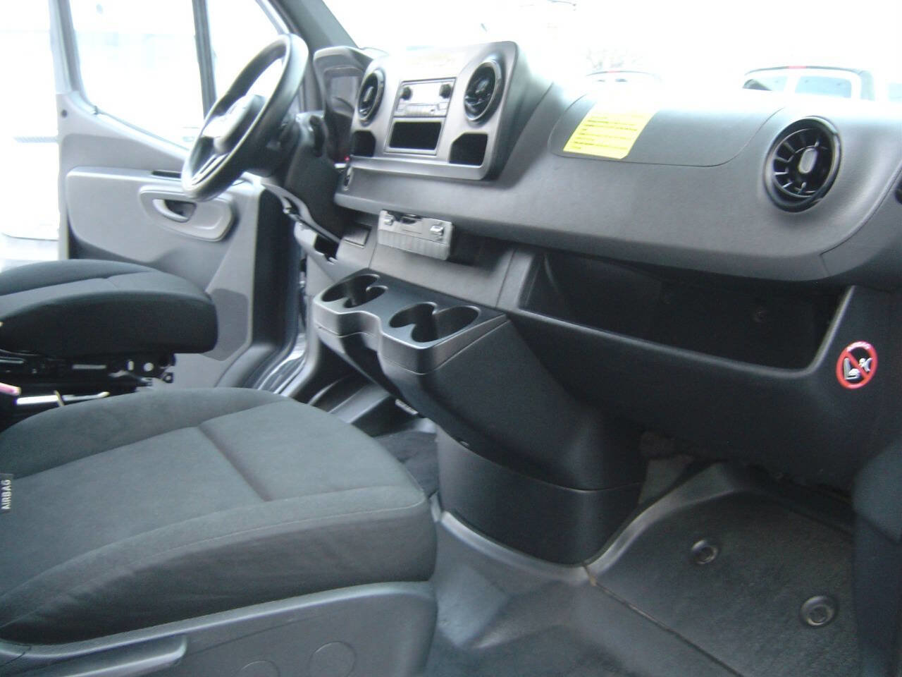 Used 2019 Mercedes-Benz Sprinter 170 image 8