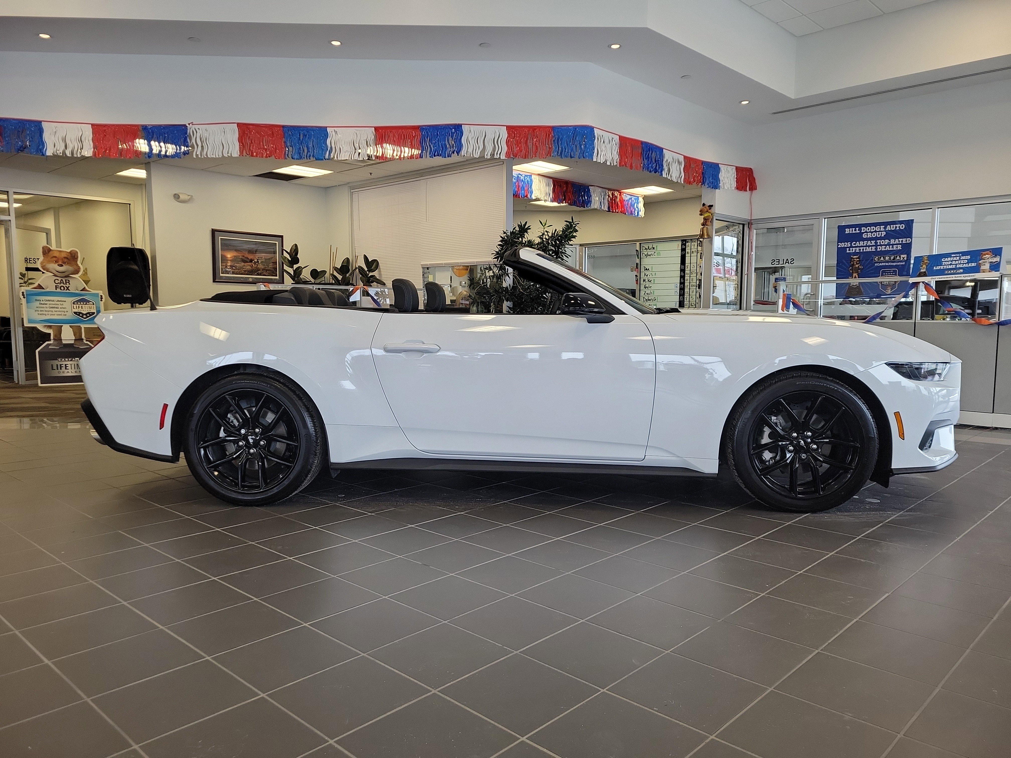 Used 2026 Ford Mustang Premium image 4