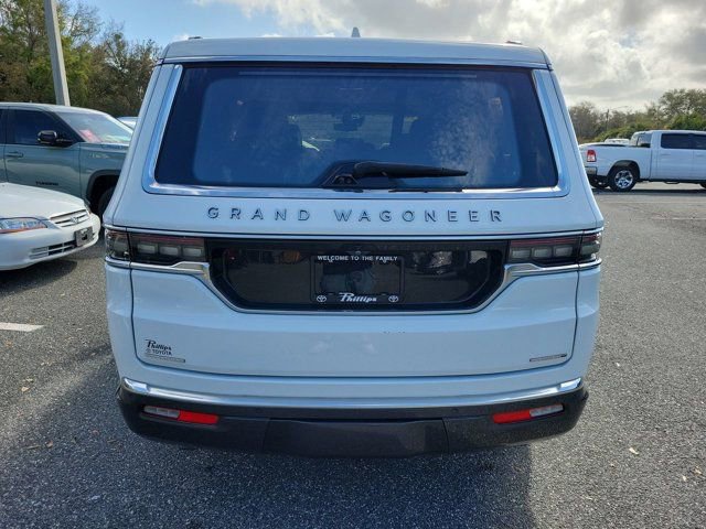 Used 2022 Jeep Grand Wagoneer Series III w/ Flexible Seating Group image 11
