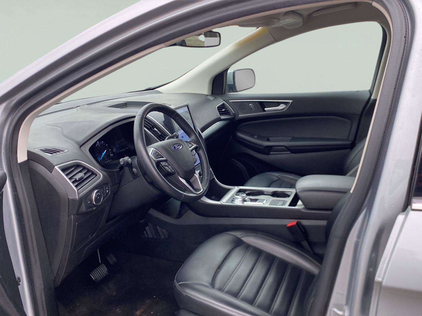 Used 2022 Ford Edge SEL w/ Convenience Package AWD/4WD image 16