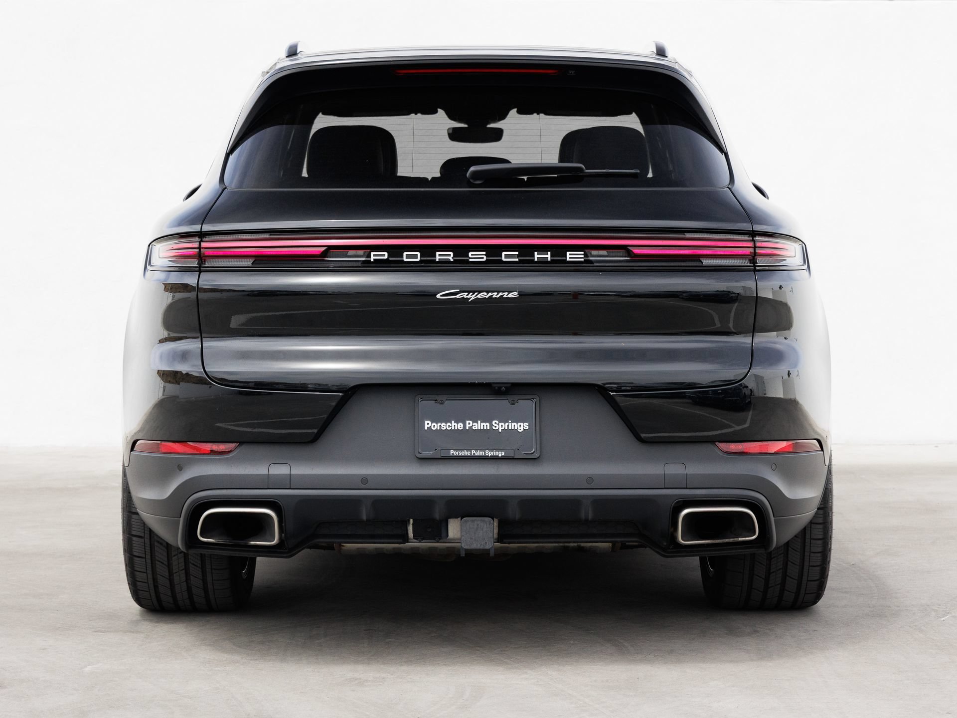 Certified 2025 Porsche Cayenne E-Hybrid AWD/4WD image 6