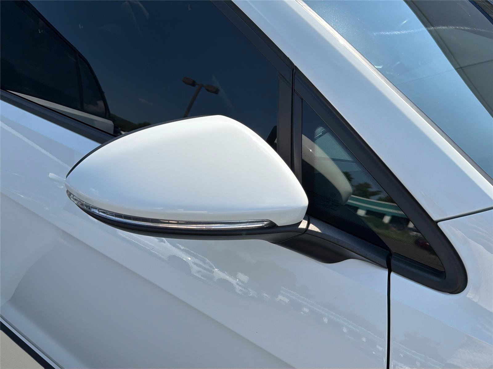 Used 2019 Volkswagen GTI Autobahn FWD image 39