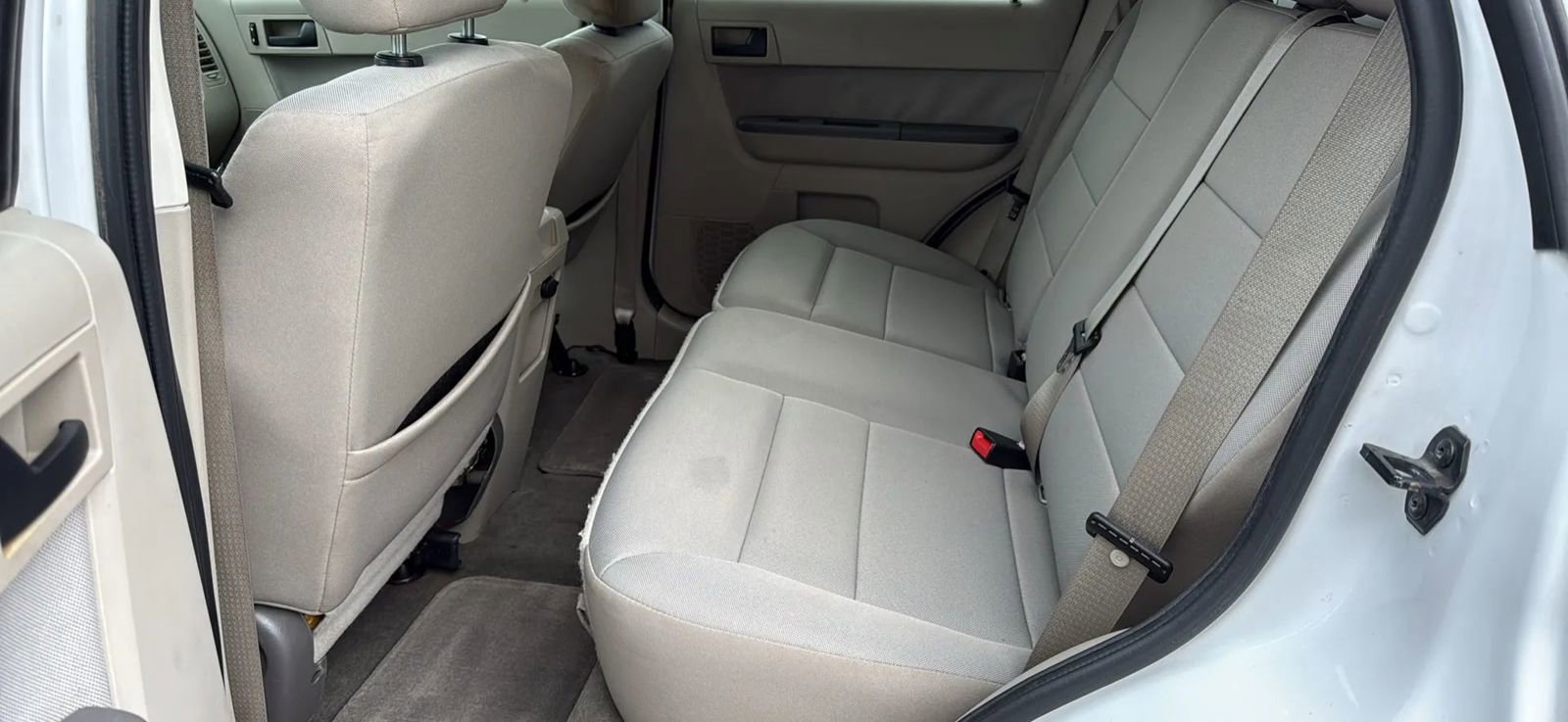 Used 2010 Ford Escape 2WD Hybrid image 14