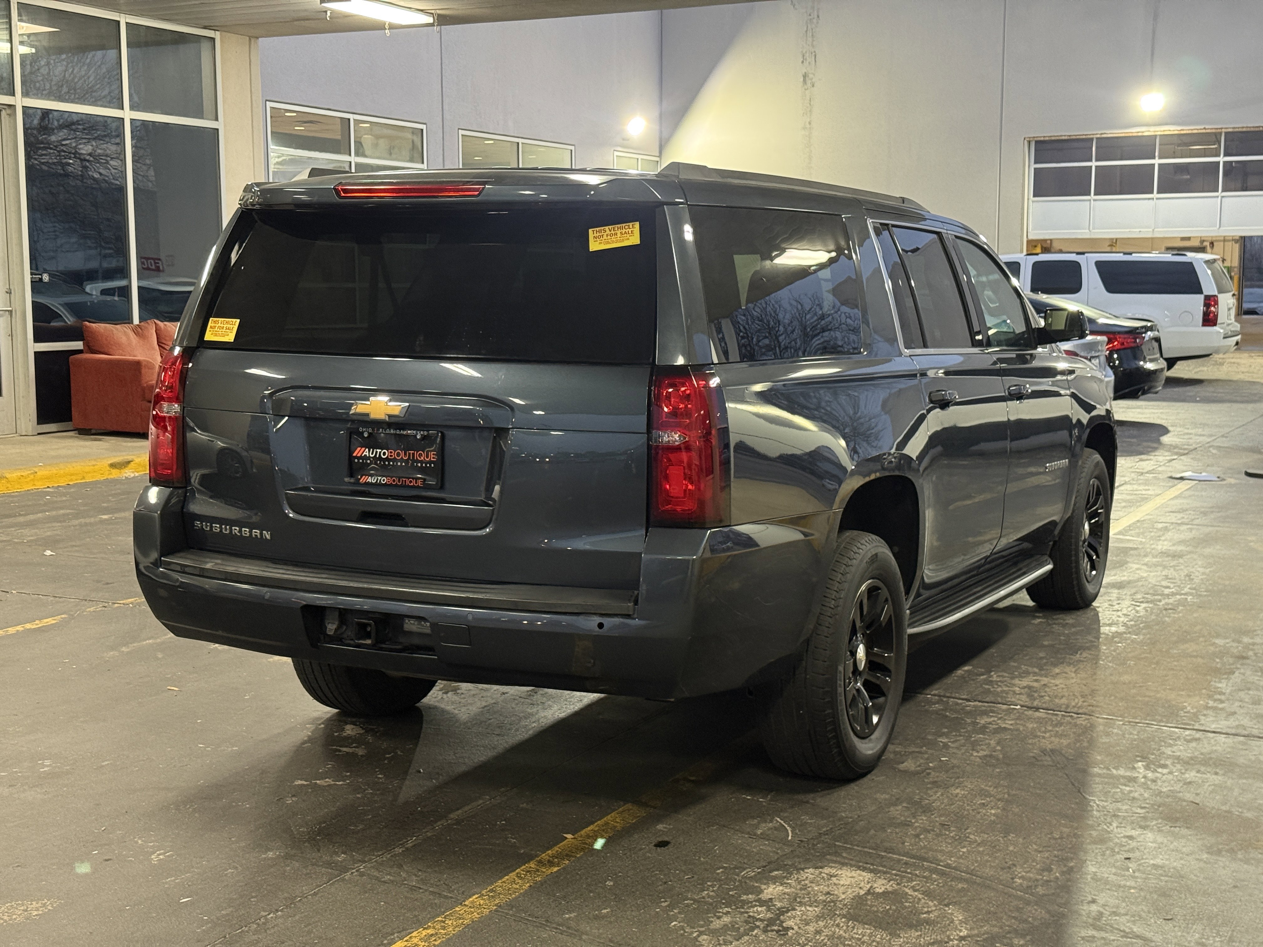 Used 2020 Chevrolet Suburban LS image 9