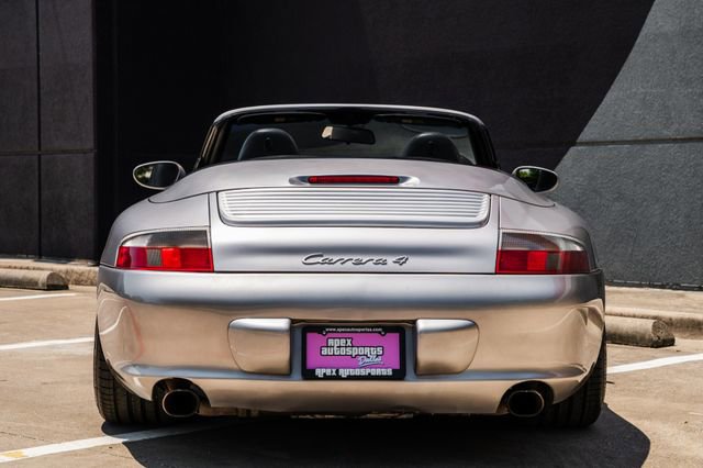 Used 2002 Porsche 911 Carrera 4 image 17